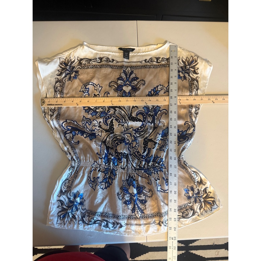 White House Black Market Silk Paisley Scarf Print Blouse Blue Beige XS - Picture 3 of 9